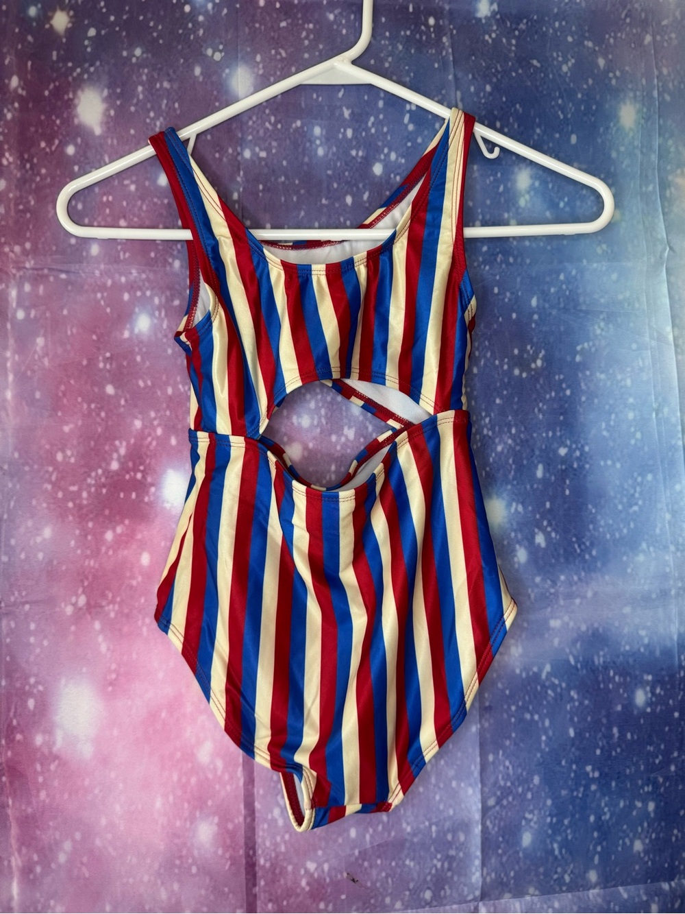New girls cat & Jack striped one piece swimsuit - Picture 2 of 3